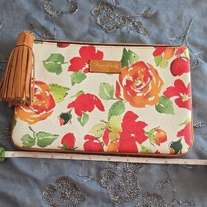 EUC Dooney & Bourke Floral Clutch with Tassel